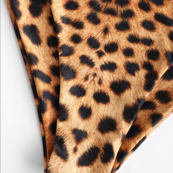 Leopard Bandeau Bikini - Picture 3 of 5